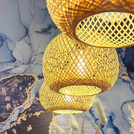 Business - Parkplatz - Wlan - Naehe Klinikum Zentral *