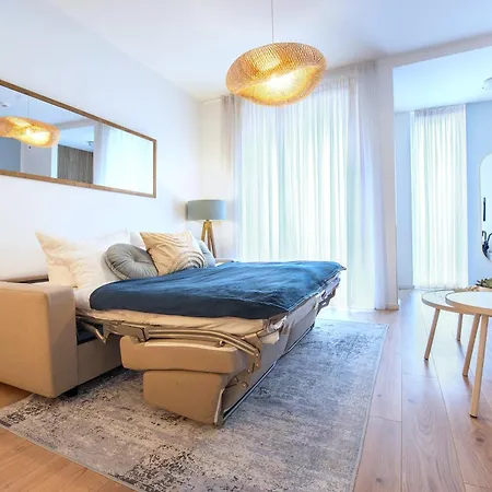 Business - Parkplatz - Wlan - Naehe Klinikum Zentral