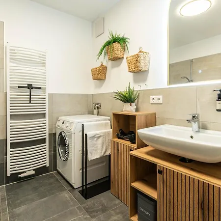 Appartement Business - Parkplatz - Wlan - Naehe Klinikum Zentral *