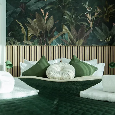 Business - Parkplatz - Wlan - Naehe Klinikum Zentral Apartman