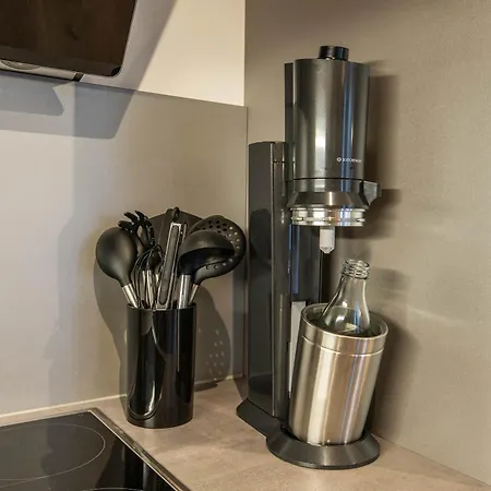 Business - Parkplatz - Wlan - Naehe Klinikum Zentral *