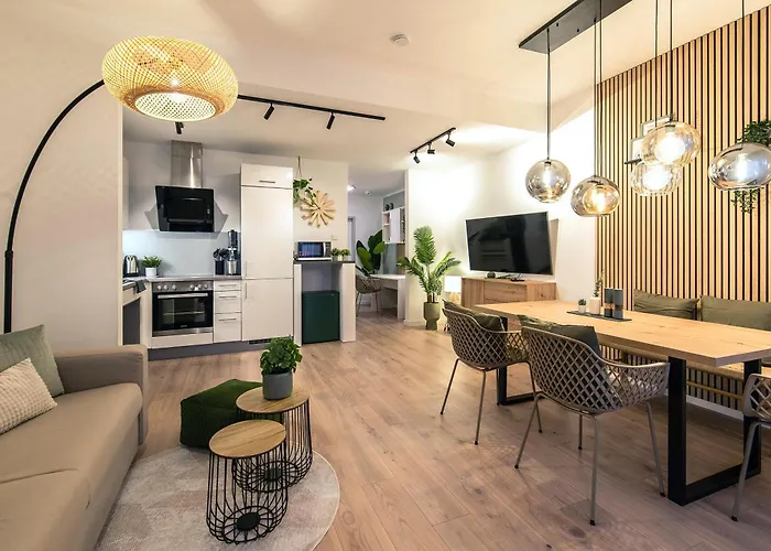 Business - Parkplatz - Wlan - Naehe Klinikum Zentral *